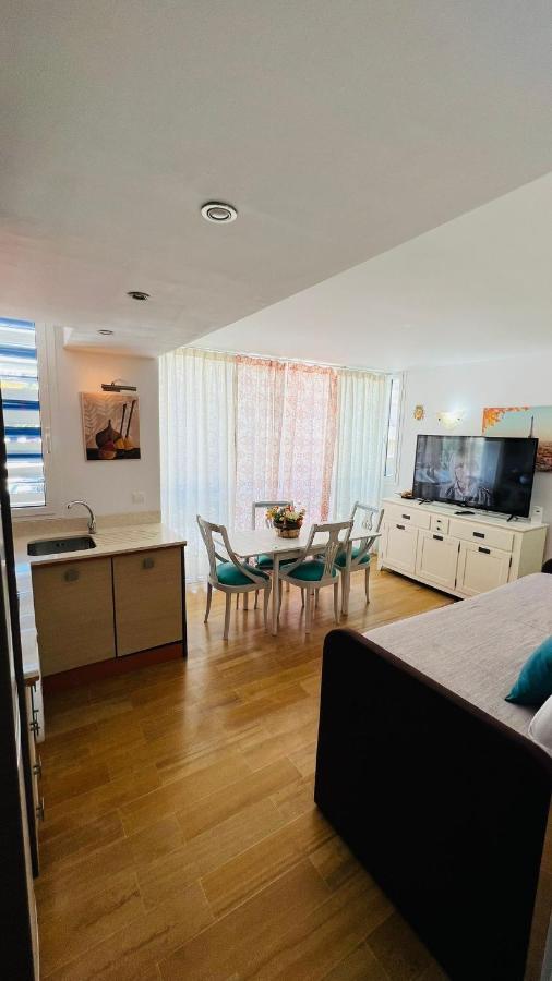 Apartamentos Bajondillo Beach Cozy Inns Torremolinos Exterior photo